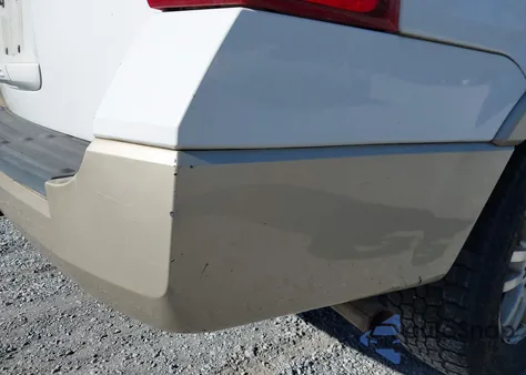 2007 Ford Expedition Eddie Bauer из США, поврежденный, VIN 1FMFU17537LA66908